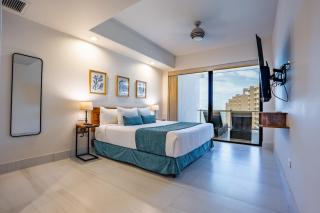 Topaz 701 Oceanfront Luxury Condo at Las Palomas - 7