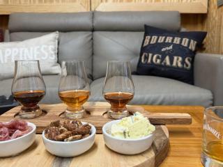 Chateau Bourbon Luxury Whiskey Lounge Retreat - 0