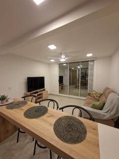 Noveno Sol Corner Apartment with Pool in Villeta - 5