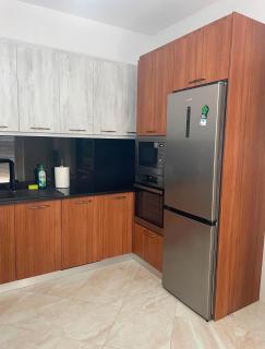 Prime Apartment in Fier - 2