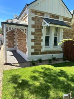 Rose Park 3BR House - Walk to CBD & Victoria Park - 5