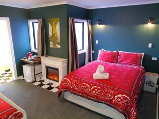The Duke Hostel - 9