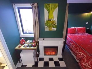 The Duke Hostel - 8