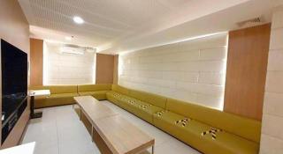 District 21 Hotel - 7