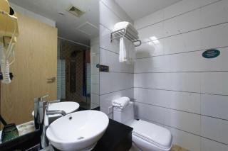 Cheerful Hotel - 6