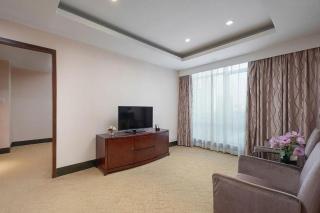 Cheerful Hotel - 5