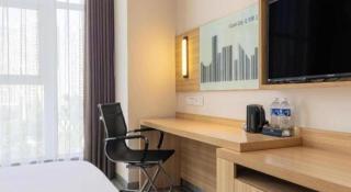 City Comfort Inn Wuhan Guanggu Textile University - 1