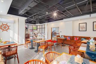 James Joyce Coffetel Guilin Railway Station Xiangbi Mountain Liangjiang Sihu Wharf - 7