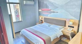 Thank Inn Plus Hotel Guangdong Yunfu Luoding City Municipal - 4