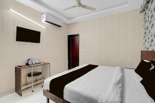 Townhouse Dwarka Sector 7 Formerly Legend - 6