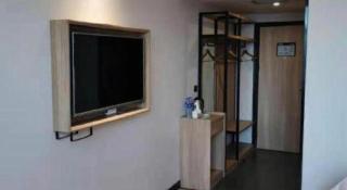 Green Tree Inn Shanxi Datong Lingqiu County Bus Station - 3