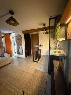 El Dorado Studio Living Executive Loft - 9