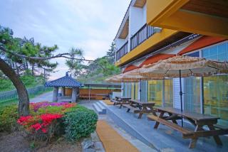 Buan Byeonsan Peninsula With Hill Pension - 7
