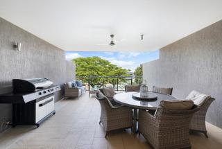 Lagoon Glow - Waterfront Sunsets and Poolside Days - Darwin - 0