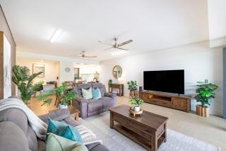Lagoon Glow - Waterfront Sunsets and Poolside Days - Darwin - 9