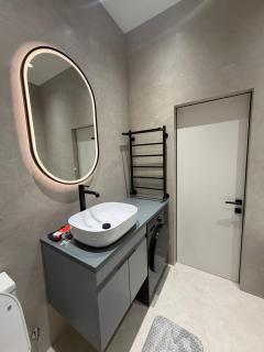 Modern, Stylish & Cozy Apartment in Ozmahal - 6