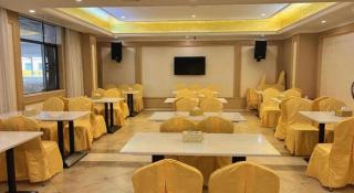 Vienna Hotel Guangdong Huidong Herung Pedestrian Street - 1