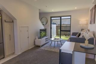 Relaxing Boulcott Escape In Lower Hutt - 4