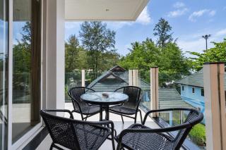 Bright beachfront retreat in Bang Tao - 2
