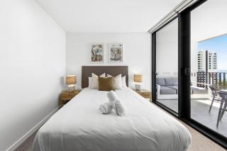 Resort-Style 2BR Study Parking - 3