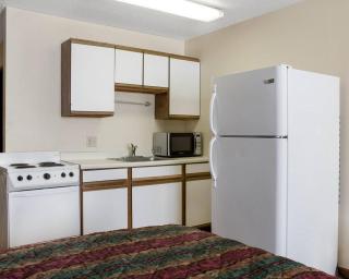 Rodeway Inn West Fargo Main Ave - 3