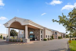Comfort Inn & Suites Ludington near US-10 - 9