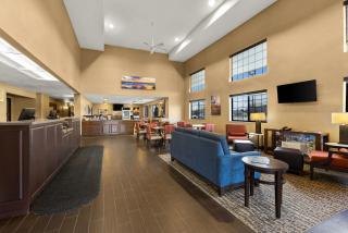Comfort Inn & Suites Ludington near US-10 - 4