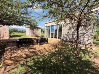 Camp David- Kilimanjaro view - 0