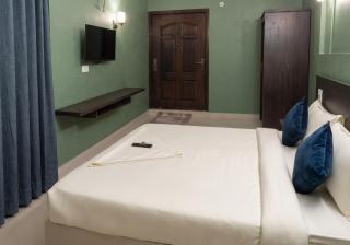 FabHotel Gavrena - 4