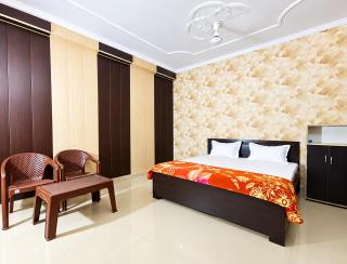 Hotel Pari Mahal - 1