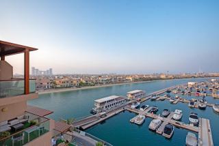 StayShort - Tranquil Studio with Unmatched Ocean Views in Palm - 0