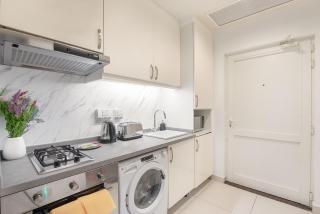StayShort - Tranquil Studio with Unmatched Ocean Views in Palm - 5