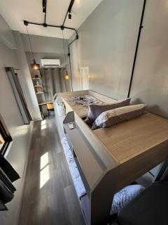 Bunk Room at J Veloso Apartments - 3