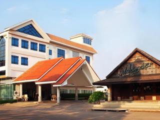 NH Elegant Hotel - 6