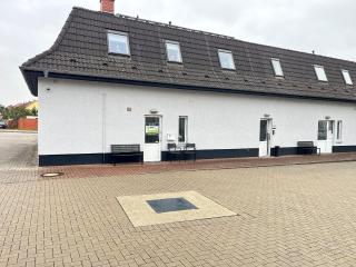-Fewo Benz- Exklusive Ferienwohnung im Stadtzentrum von Wittenberge Modernes Ambiente, 3 Einzelzimmer für bis zu 6 Gäste - voll ausgestattet mit Waipu-TV und High-Speed-WLAN Bettwäsche und Handtücher inklusive! - 5