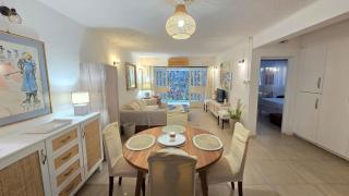 Grand Bay Ground Floor Apartment - 9