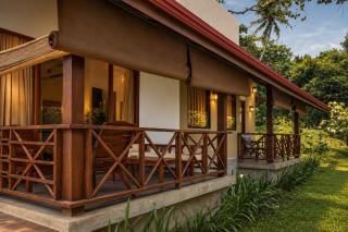 NatureSurf Villas - Private Garden Retreat at Hiriketiya Beach SPA, Surf & Relaxation - 7