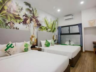 Green Oasis Hotel - 7