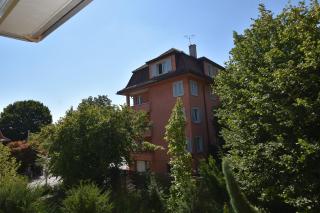 Queen Bed, Private Balcony, Central - Ghost 13 - 8