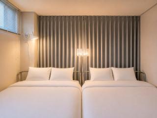 ㅣObjet 155 ㅣ 5 minutes from Dongseong-ro, Mid-century style, maximum 8 people, 4 queen beds, 3 air conditioners - 9