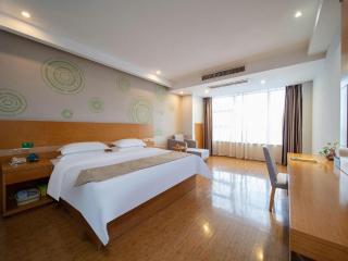 GreenTree Inn Ningbo Hangzhou Wan New District Lishi Square Business Hotel - 4