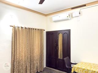 House of Joy, AC 4 Bedroom House, Kaloor - 3
