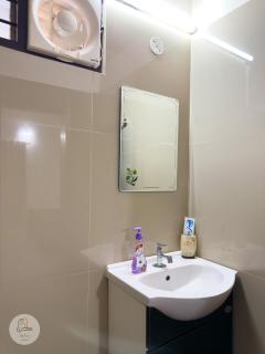 House of Joy, AC 4 Bedroom House, Kaloor - 2