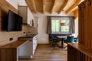 SCHMID Rooms & Apartments - 8