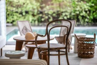 Pool & Garden at Stylish Duplex in Tamarin - 6