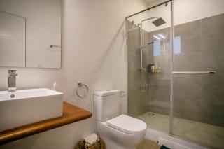 Pool & Garden at Stylish Duplex in Tamarin - 4