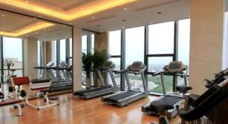 Zhangjiagang Zhonglian GDH International Hotel - 3