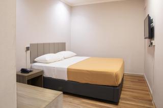 New Orchid Hotel - 8