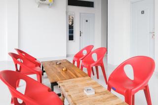 RedDoorz Plus Near RS Airan Raya Lampung - Lampung - 6