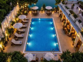 Sunday Hotel by CheckIn, Prayagraj - 2